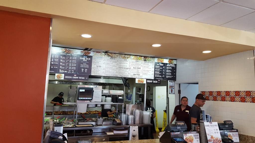 El Pollo Loco | restaurant | 3131 Harbor Blvd, Costa Mesa, CA 92626, USA | 7144349250 OR +1 714-434-9250