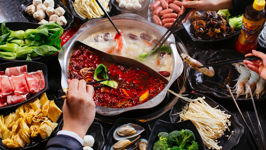 China Garden Restaurant 川菜坊 | restaurant | 8441 W Center Rd, Omaha, NE 68124, USA | 4023971995 OR +1 402-397-1995