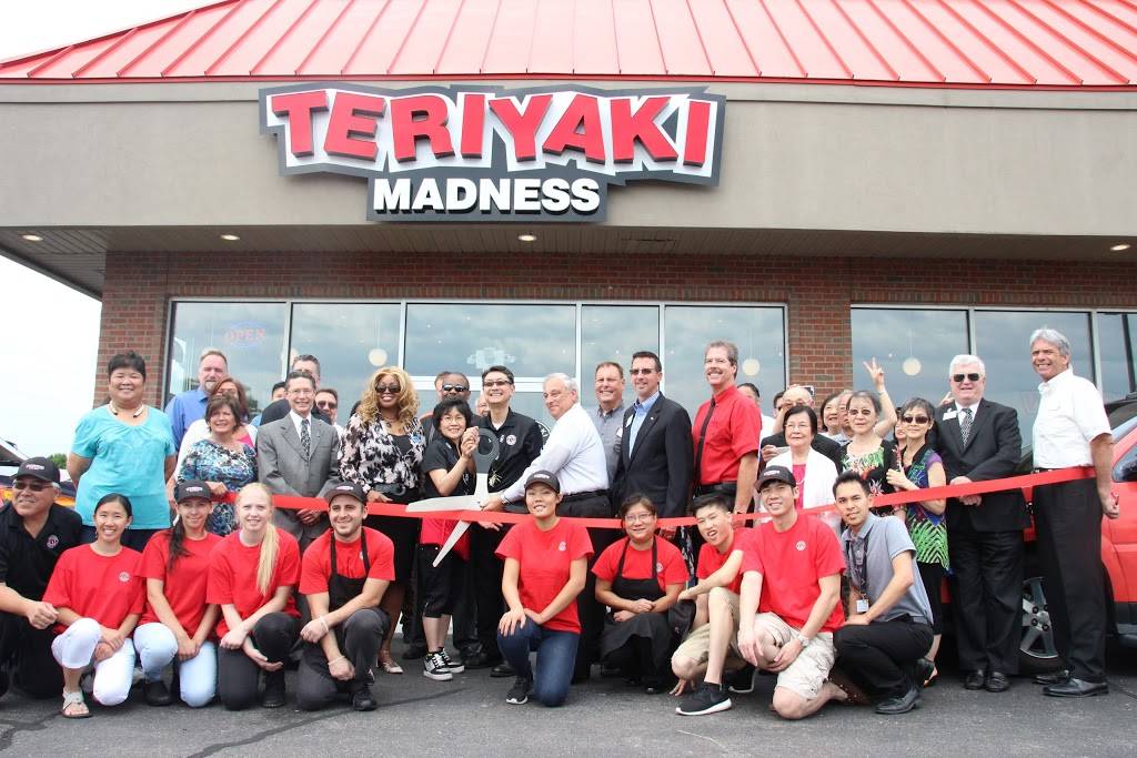 Teriyaki Madness | restaurant | 15619 Hall Rd, Macomb, MI 48044, USA | 5865666288 OR +1 586-566-6288