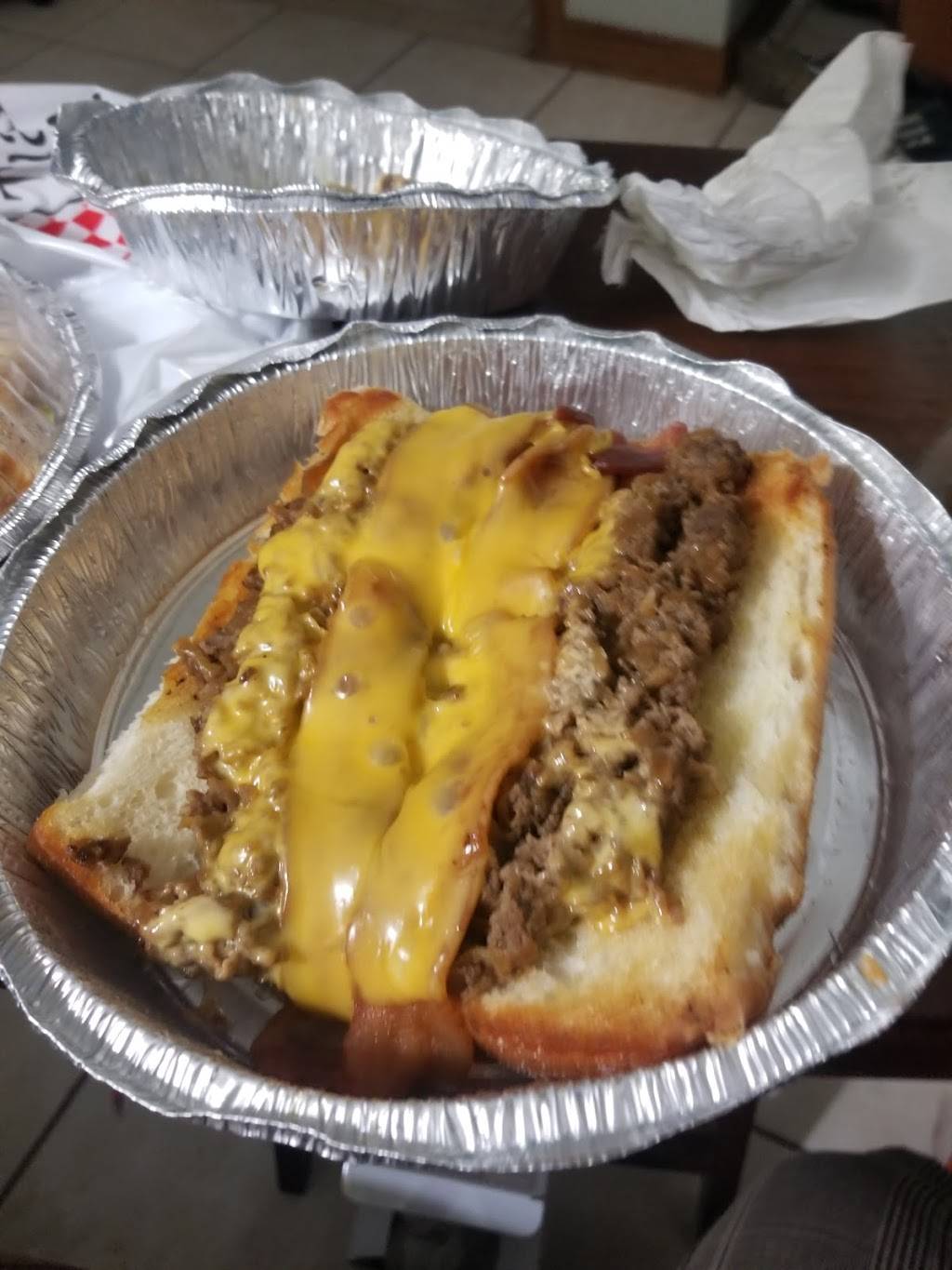 DAlessandros Corner Grill | restaurant | 3935 Bell Blvd, Bayside, NY 11361, USA | 7182247455 OR +1 718-224-7455