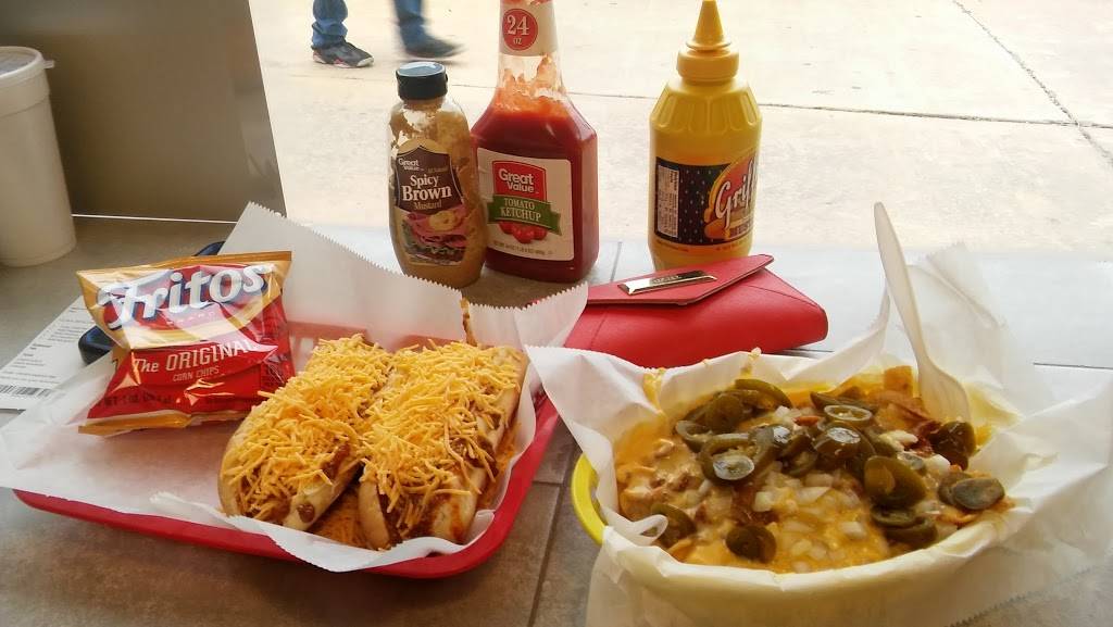 Chili Dog Express | restaurant | 329 NW 4th St, Oklahoma City, OK 73102, USA | 4056017516 OR +1 405-601-7516