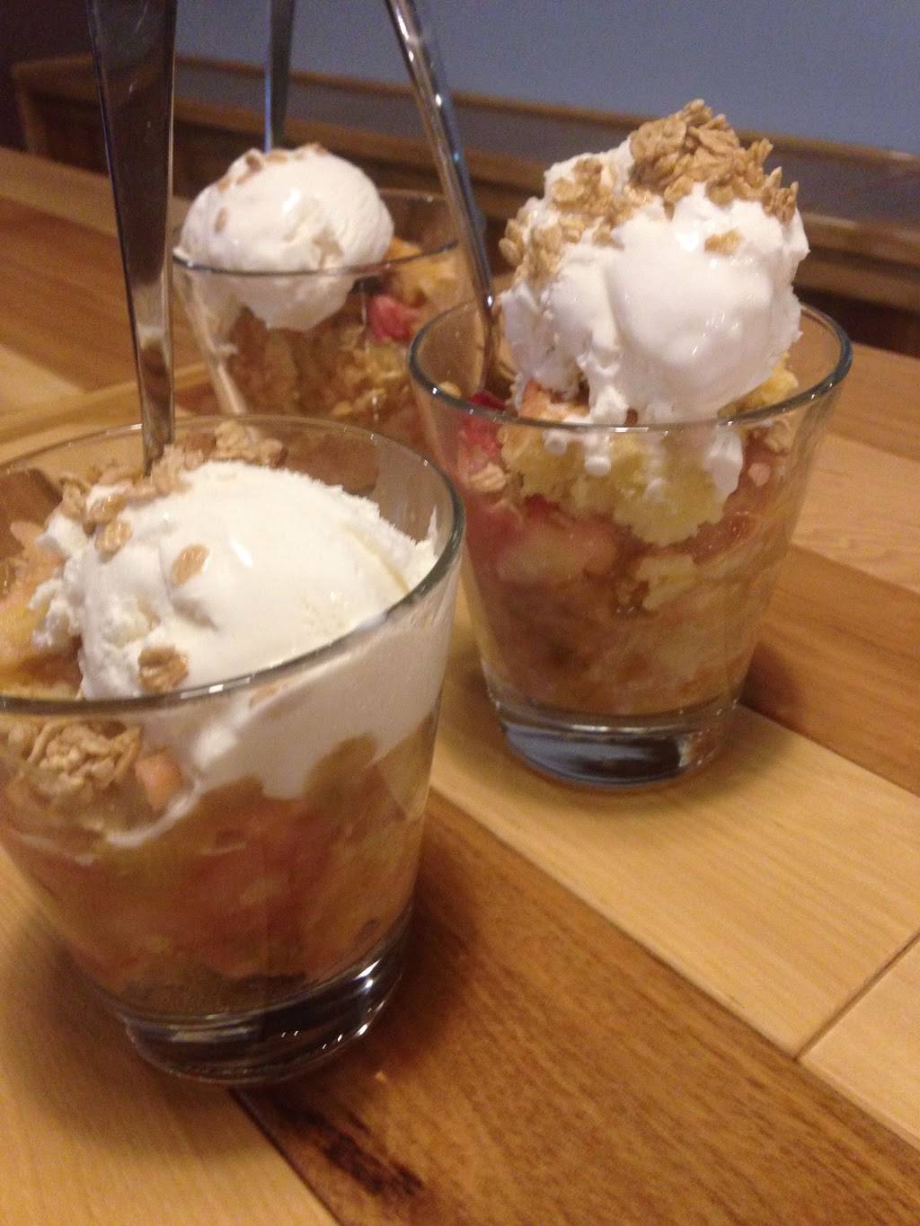 The Hub Cafe | restaurant | 250 N 21st St #3, Lincoln, NE 68503, USA | 4024742453 OR +1 402-474-2453