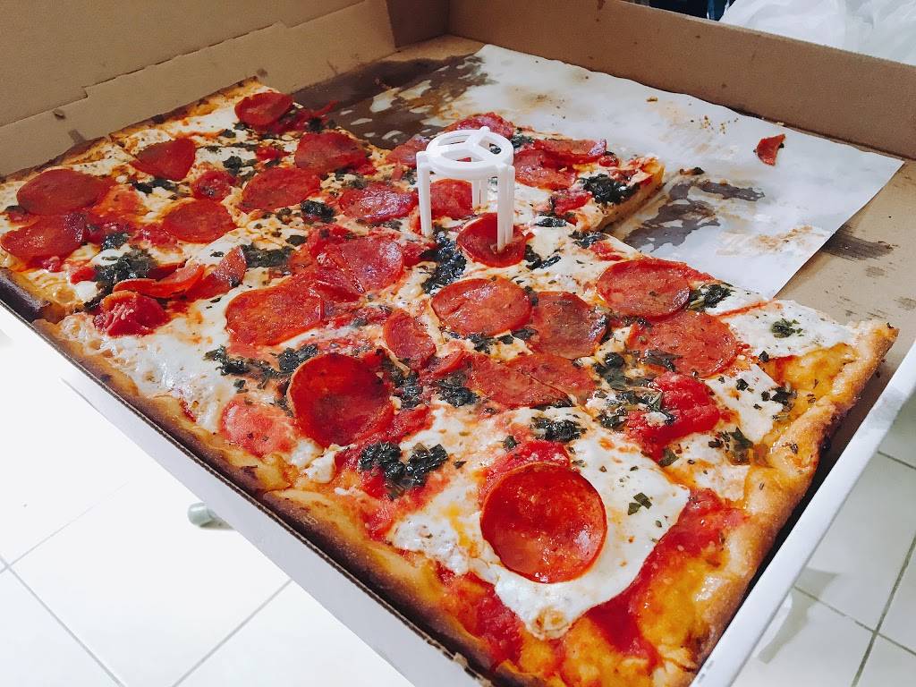 Tonys Pizza | restaurant | 7623 13th Ave, Brooklyn, NY 11228, USA | 7186216966 OR +1 718-621-6966