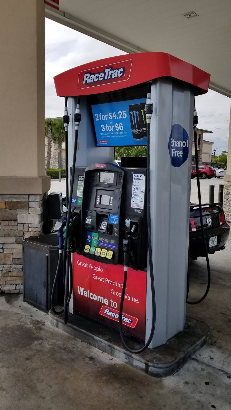 RaceTrac | bakery | 1450 Hypoluxo Rd, Lantana, FL 33462, USA | 5615880851 OR +1 561-588-0851