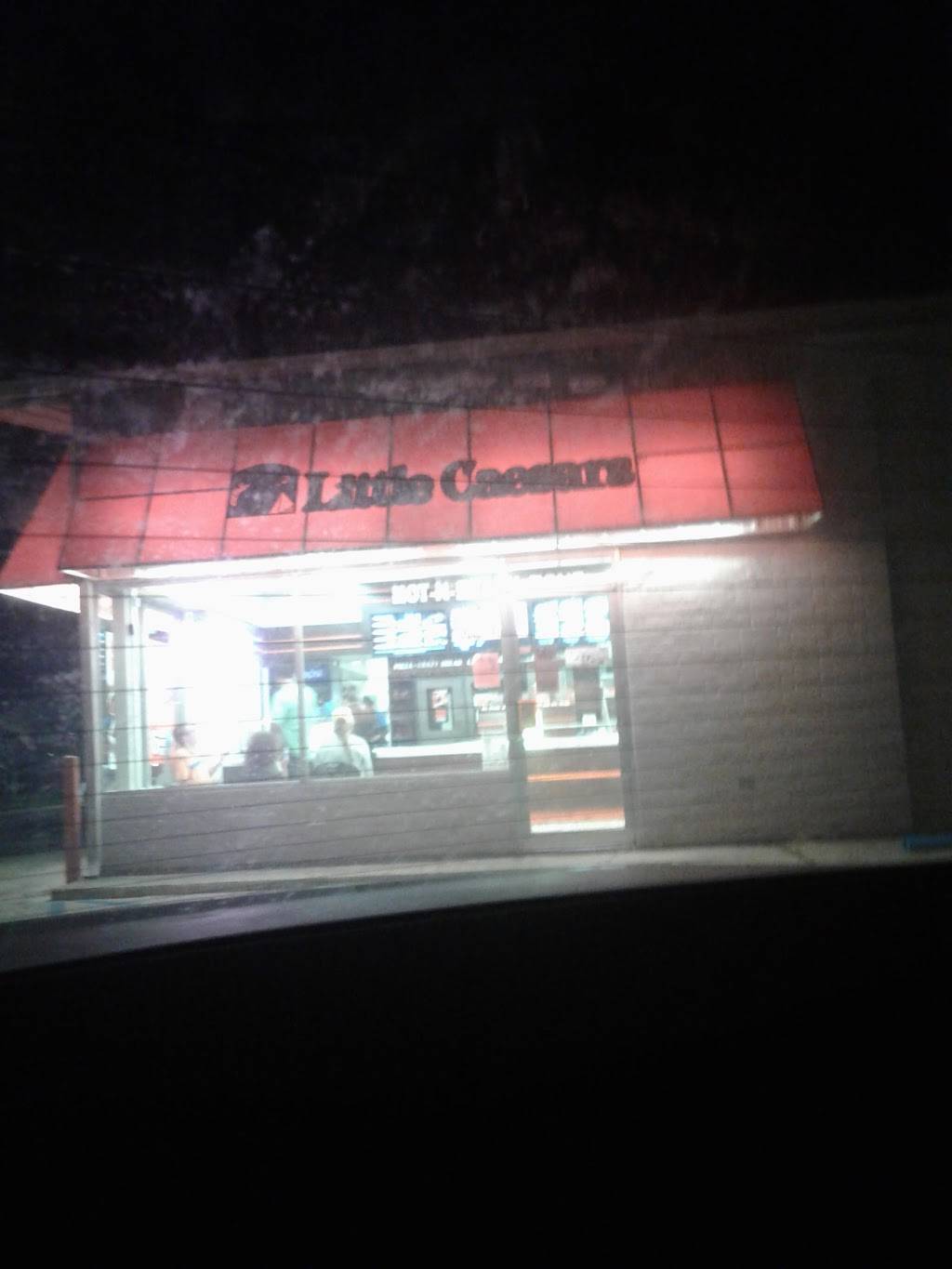 Little Caesars Pizza | meal takeaway | 337 Main St, Philadelphia, MS 39350, USA | 6016630670 OR +1 601-663-0670