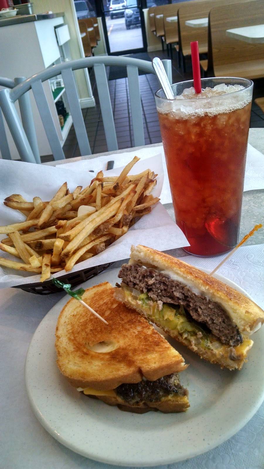 T Meldrums | restaurant | 2144 Wales Rd NE, Massillon, OH 44646, USA | 3308334729 OR +1 330-833-4729