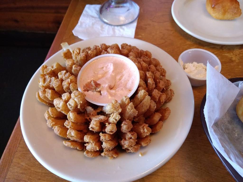 Texas Roadhouse | restaurant | 600 Gallery Blvd, Scarborough, ME 04074, USA | 2078851535 OR +1 207-885-1535