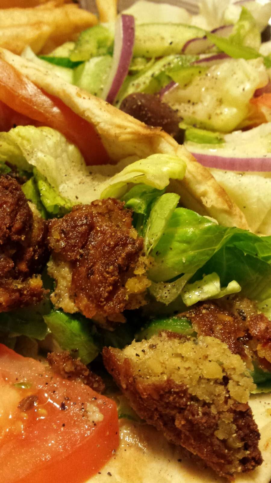 Gyros & Delights | restaurant | 1173 Lauzon Rd, Windsor, ON N8S 3M9, Canada | 5199447640 OR +1 519-944-7640