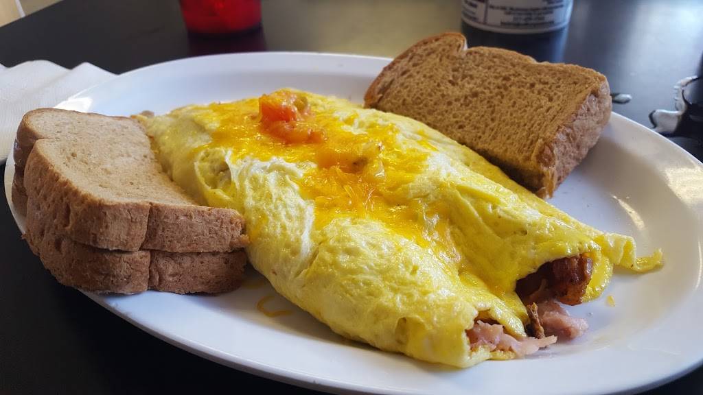 Noras | restaurant | 524 E Old Plank Rd, Bargersville, IN 46106, USA | 3174224455 OR +1 317-422-4455