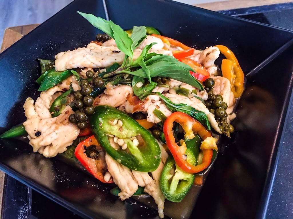 Bang Na | meal takeaway | 637 N Spring St, Los Angeles, CA 90012, USA | 3236986569 OR +1 323-698-6569