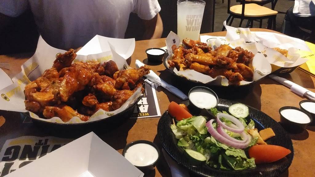 Buffalo Wild Wings | restaurant | 360 Brown St, West Lafayette, IN 47906, USA | 7657431188 OR +1 765-743-1188