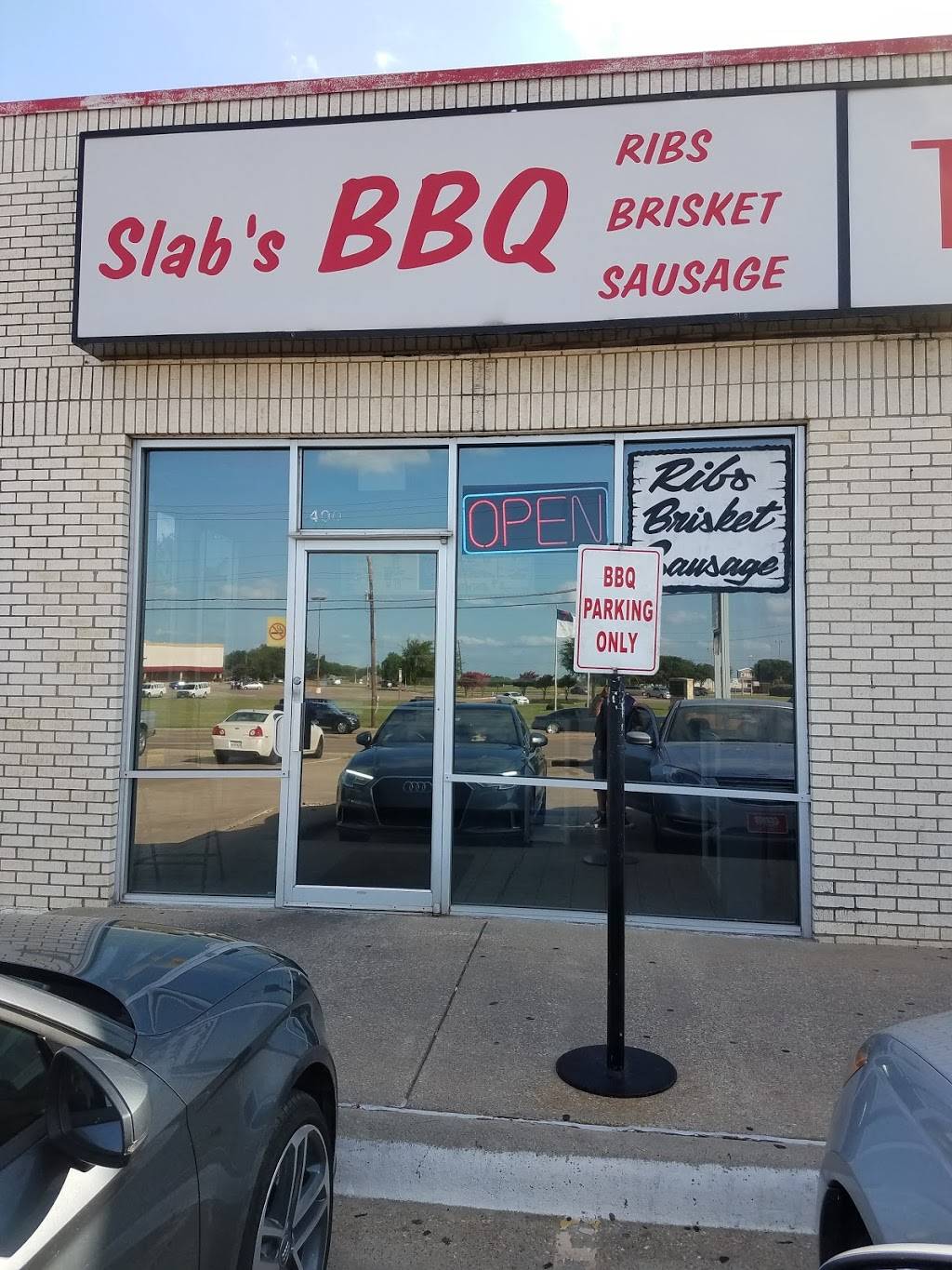 Slabs BBQ | restaurant | 4401 N Galloway Ave, Mesquite, TX 75150, USA | 9726818008 OR +1 972-681-8008