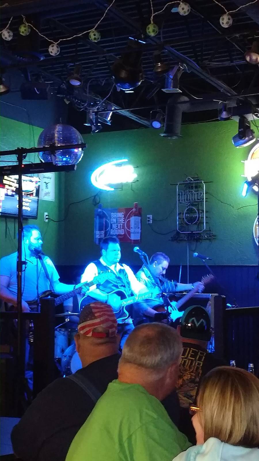 C.J. OMalleys Irish Pub | restaurant | 682 Corylus Dr SW, Pataskala, OH 43062, USA | 7409642111 OR +1 740-964-2111