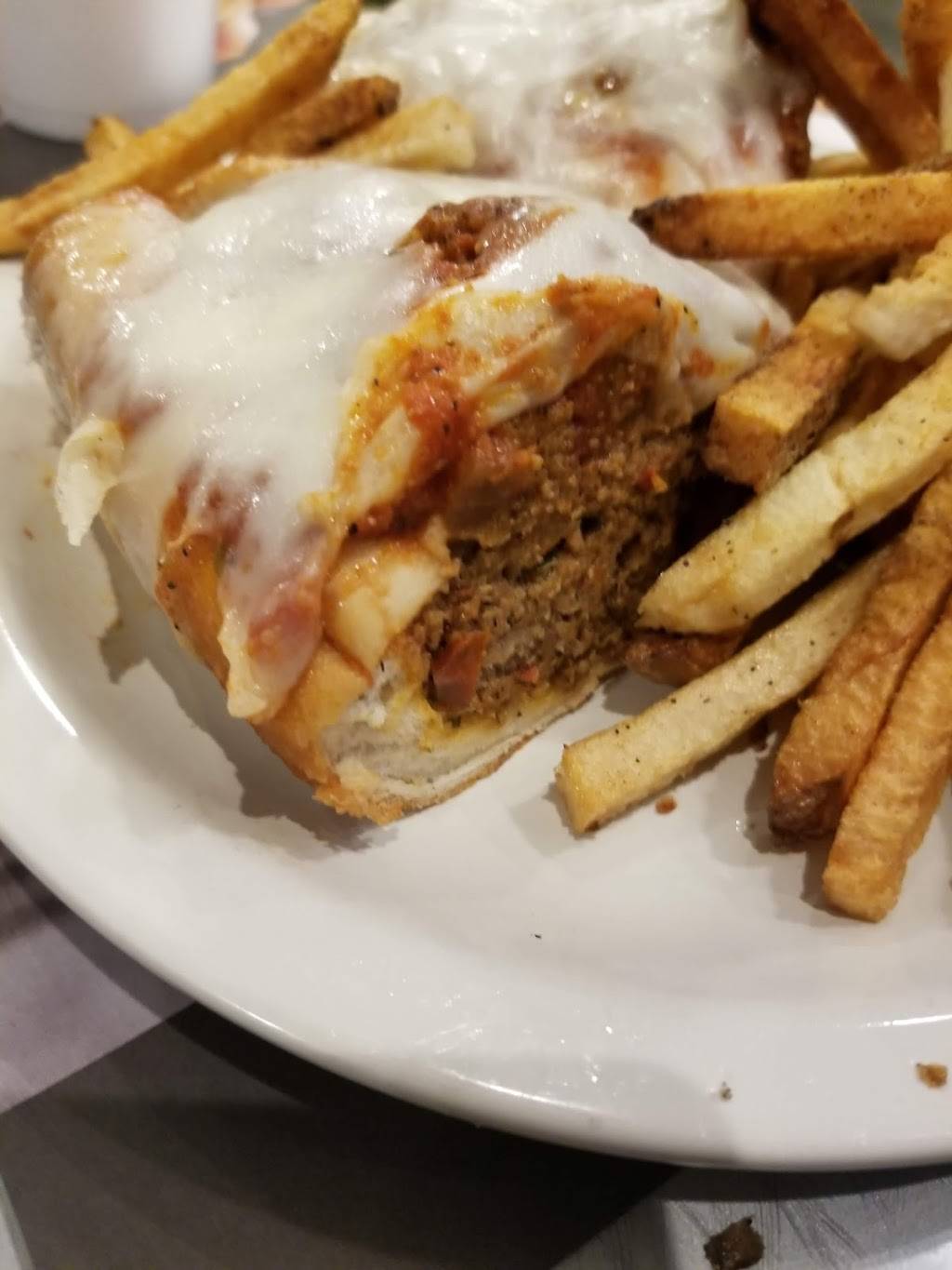 Papania Pizza, Pasta & Subs | restaurant | 11244 Pulaski Hwy, White Marsh, MD 21162, USA | 4103357827 OR +1 410-335-7827