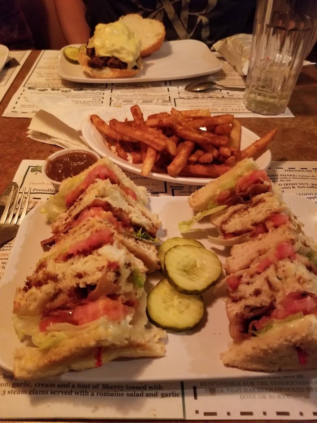 Corner Stables | restaurant | 2575 S Queen St, York, PA 17402, USA | 7177414320 OR +1 717-741-4320