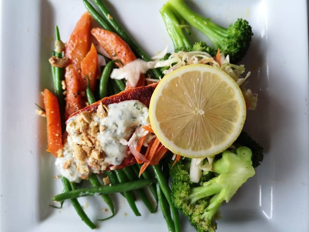 Saucy | restaurant | 111 Queen St S, Mississauga, ON L5M 1K6, Canada | 9055429600 OR +1 905-542-9600