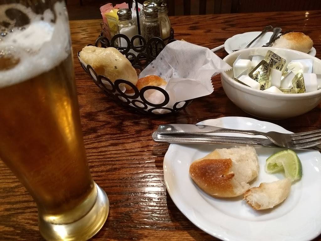 Bella Sera of Kerrville, Inc. | restaurant | 2124 Sidney Baker St, Kerrville, TX 78028, USA | 8302572661 OR +1 830-257-2661