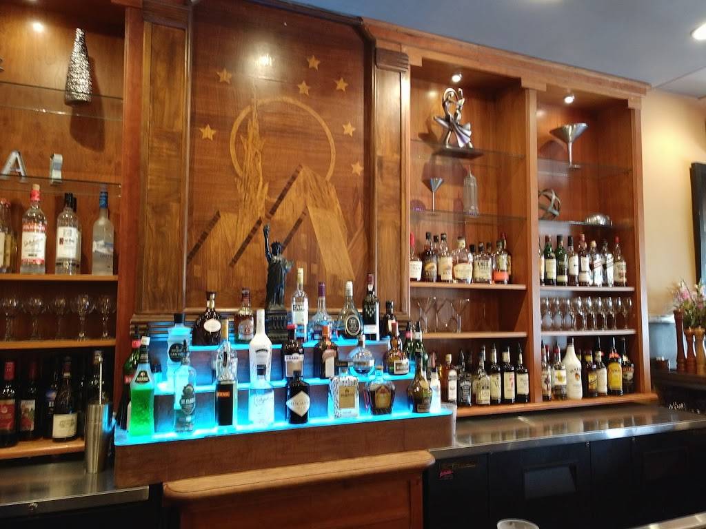 Stage Restaurant | restaurant | 30 Central Square, Keene, NH 03431, USA | 6033578389 OR +1 603-357-8389