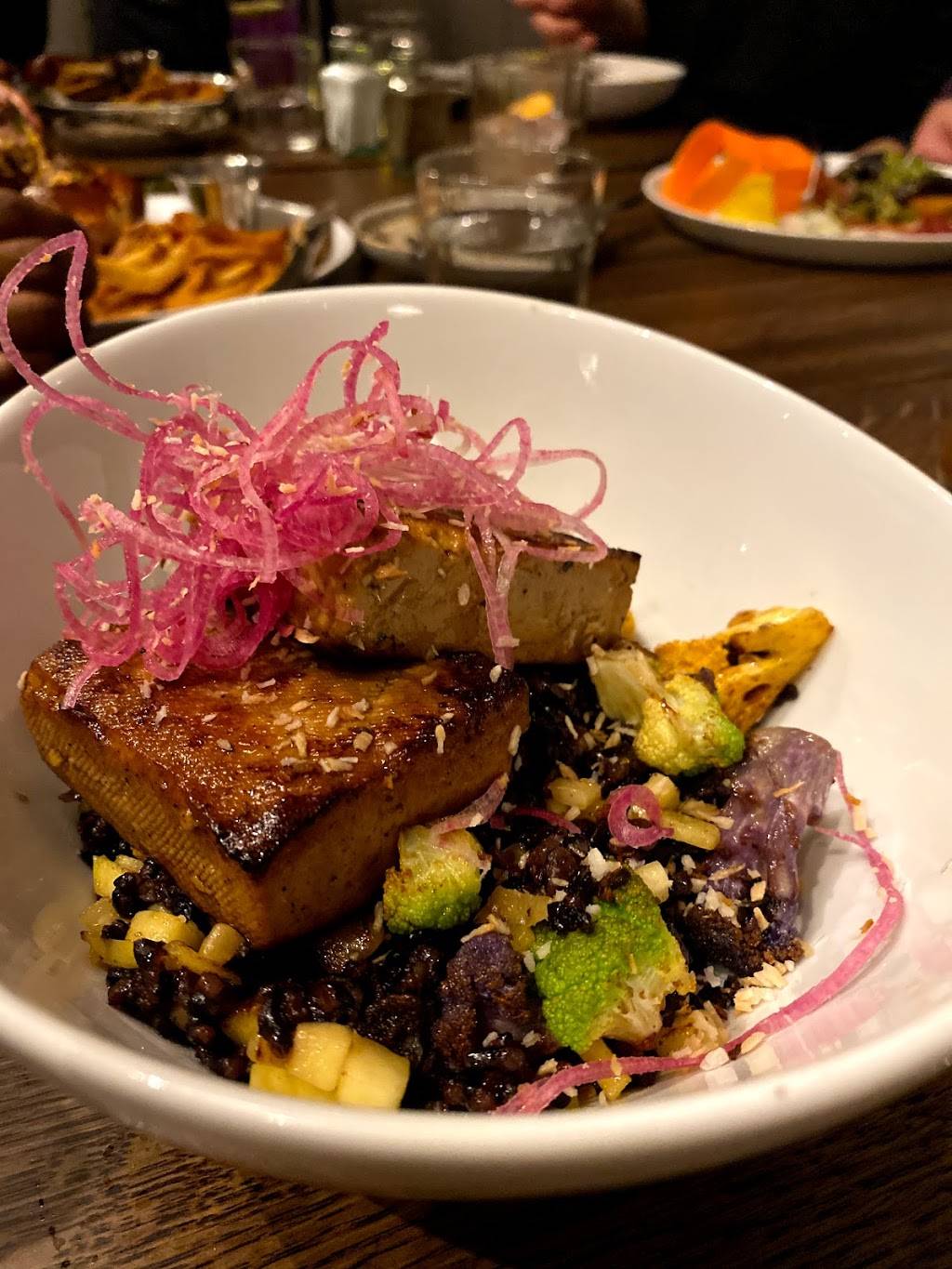 Spirit Elephant | restaurant | 924 Green Bay Rd, Winnetka, IL 60093, USA | 8473489000 OR +1 847-348-9000