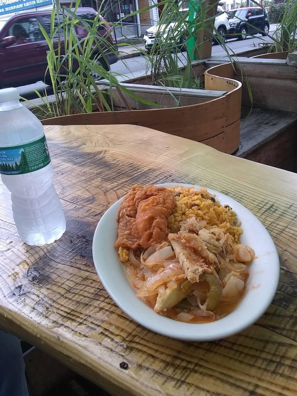 Buen Gusto Restaurant | restaurant | 379 Grand Ave #1, New Haven, CT 06513, USA | 2037723577 OR +1 203-772-3577