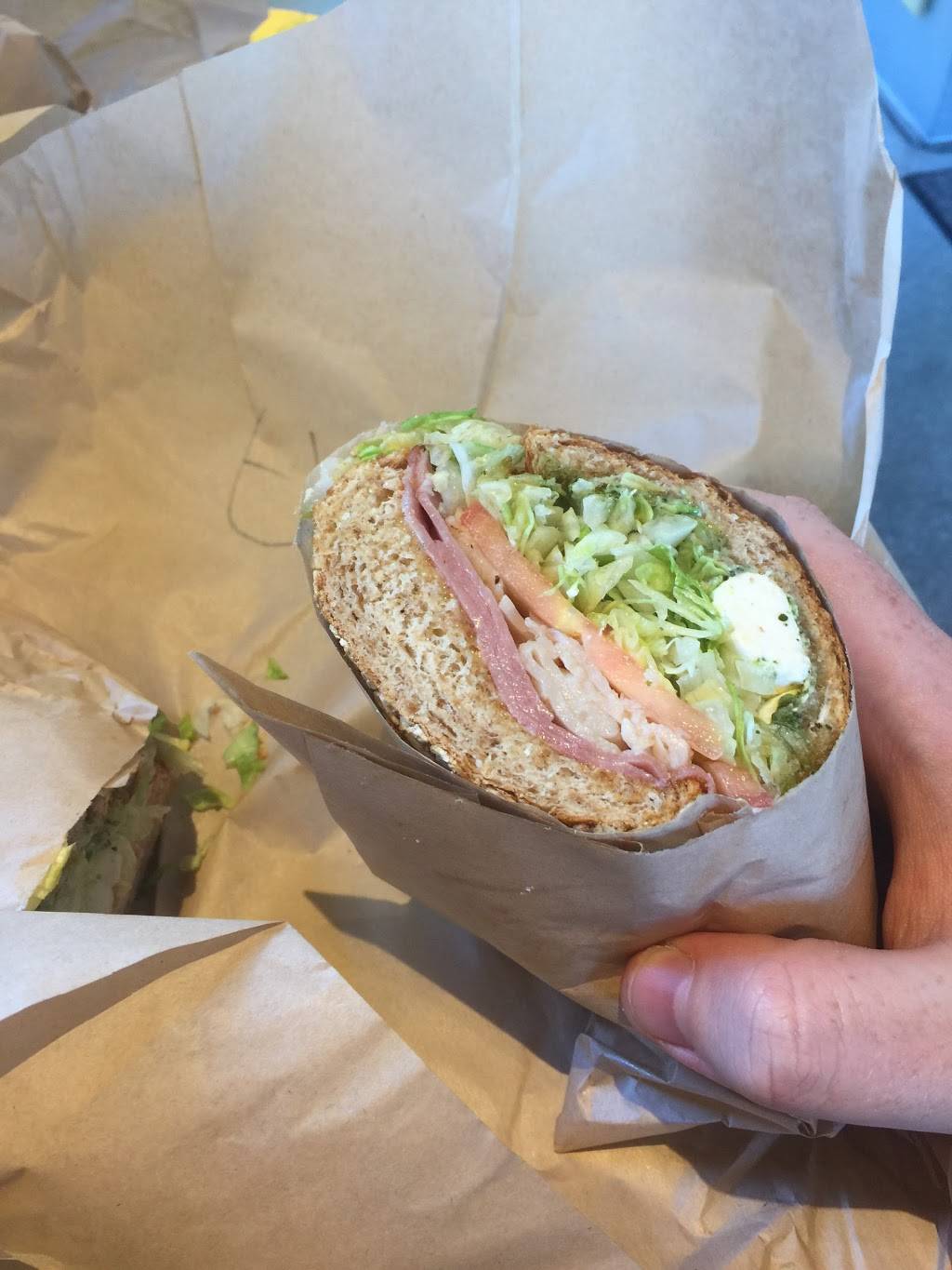 Ikes Love and Sandwiches | restaurant | 1400 Howard Ave, Burlingame, CA 94010, USA | 6503152099 OR +1 650-315-2099