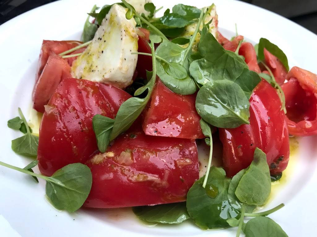 Aberdeen Tavern | restaurant | 432 Aberdeen Ave, Hamilton, ON L8P 2S4, Canada | 9055237707 OR +1 905-523-7707