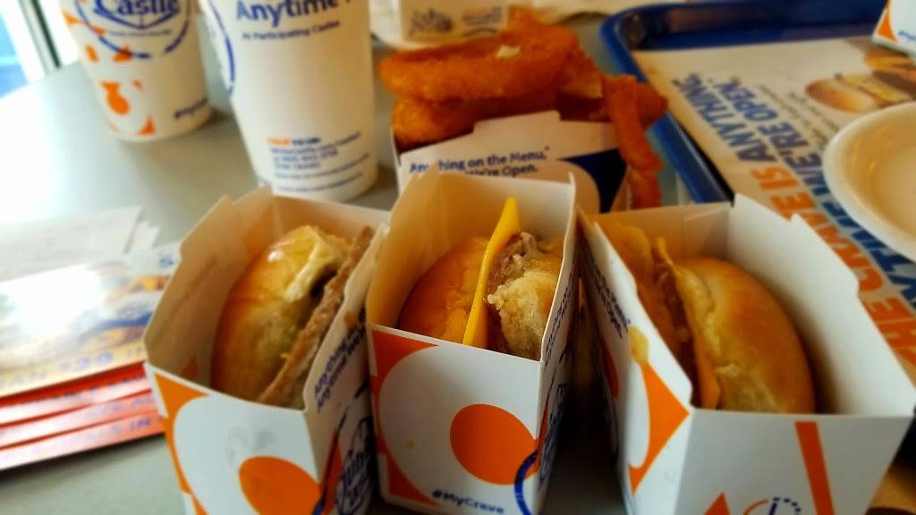 White Castle | restaurant | 13600 Manchester Rd, St. Louis, MO 63131, USA | 3148212272 OR +1 314-821-2272
