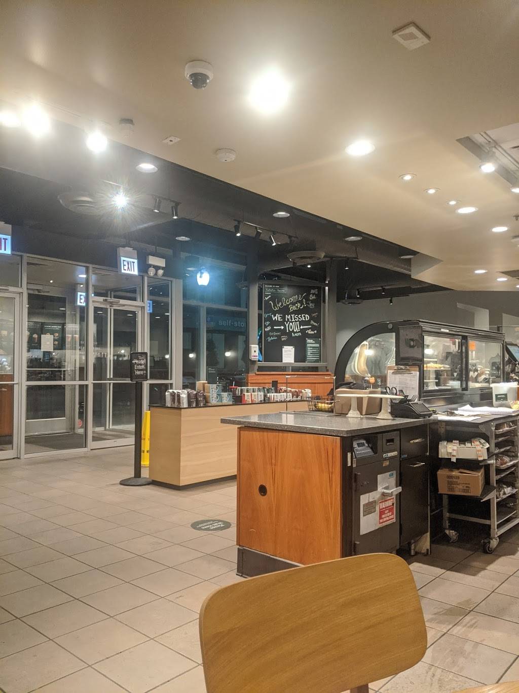 Starbucks | cafe | 1245 W Fullerton Ave, Chicago, IL 60614, USA | 7733279761 OR +1 773-327-9761