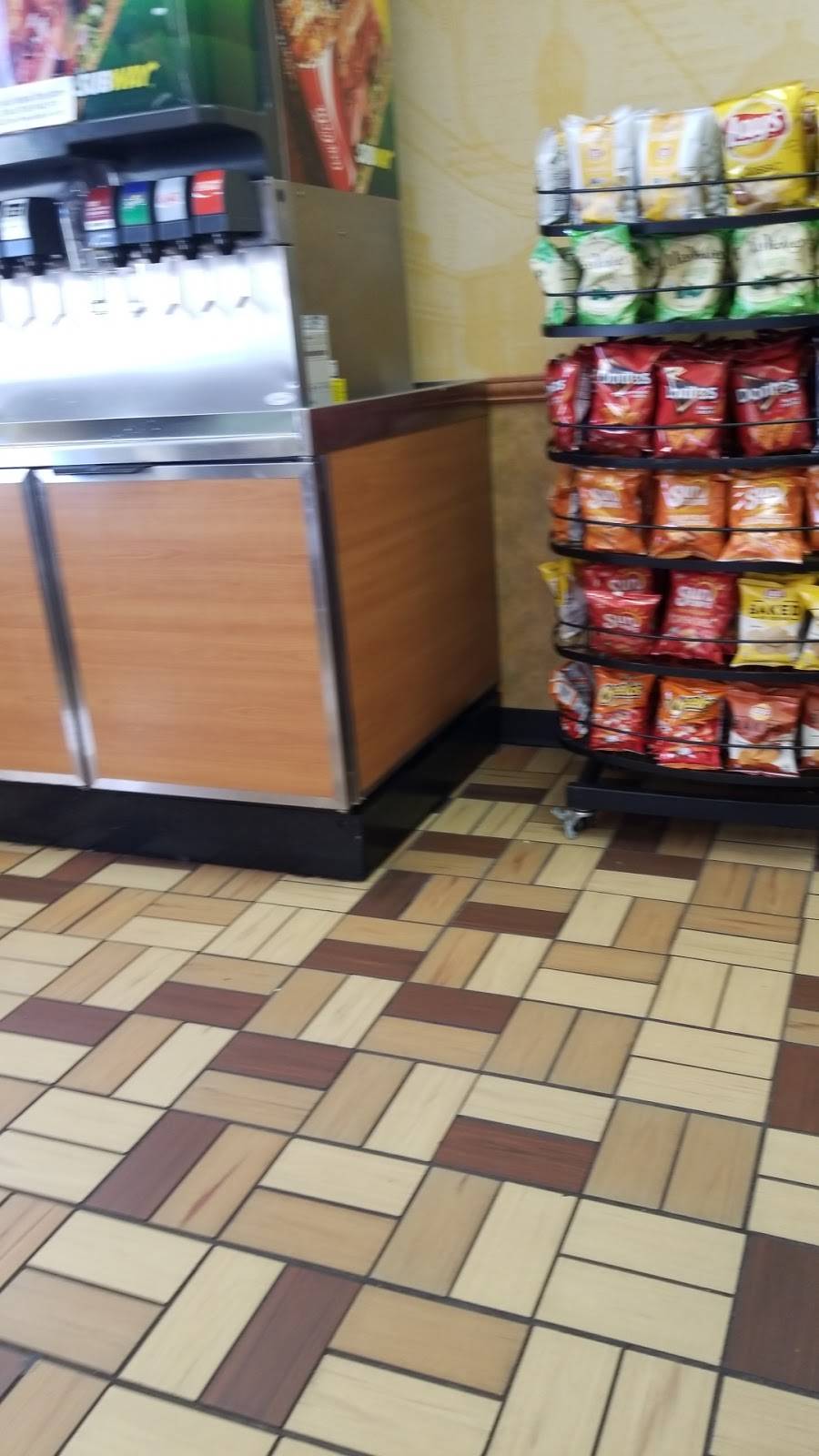 Subway | restaurant | 401 SW C Ave, Lawton, OK 73501, USA | 5805811289 OR +1 580-581-1289