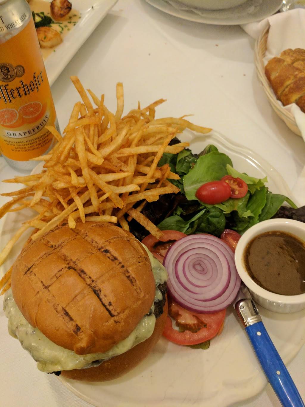 Le Provençal Bistro | restaurant | 436 Mamaroneck Ave, Mamaroneck, NY 10543, USA | 9147772324 OR +1 914-777-2324