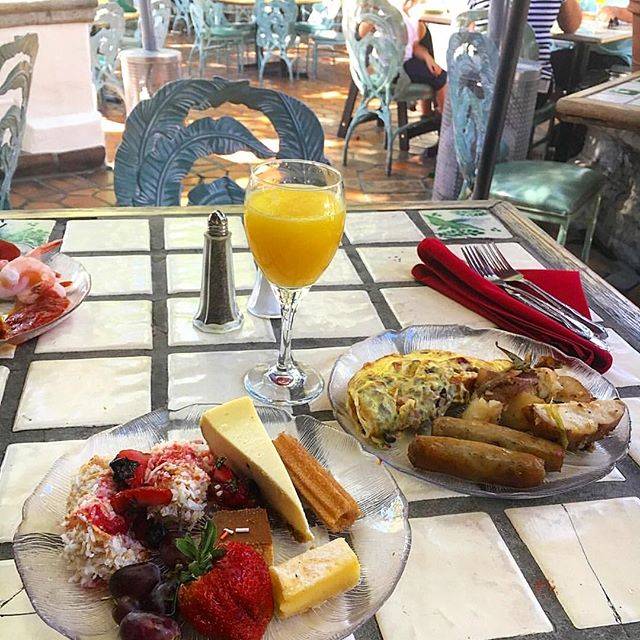 Las Casuelas Nuevas | restaurant | 70050 CA-111, Rancho Mirage, CA 92270, USA | 7603288844 OR +1 760-328-8844