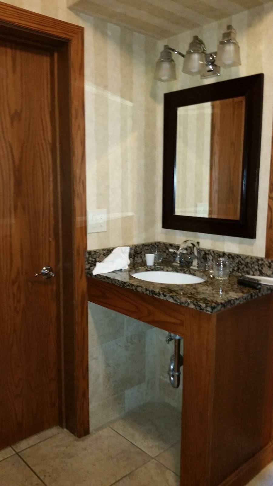 Punderson Manor Resort & Conference Center | restaurant | 11755 Kinsman Road, Newbury Township, OH 44065, USA | 4405649144 OR +1 440-564-9144