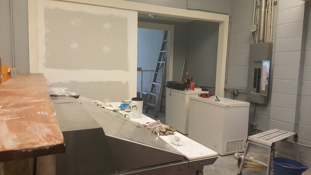 Lady Gs Jamaican Cuisine | restaurant | 3163 Midlothian Turnpike, Richmond, VA 23224, USA | 8042331629 OR +1 804-233-1629