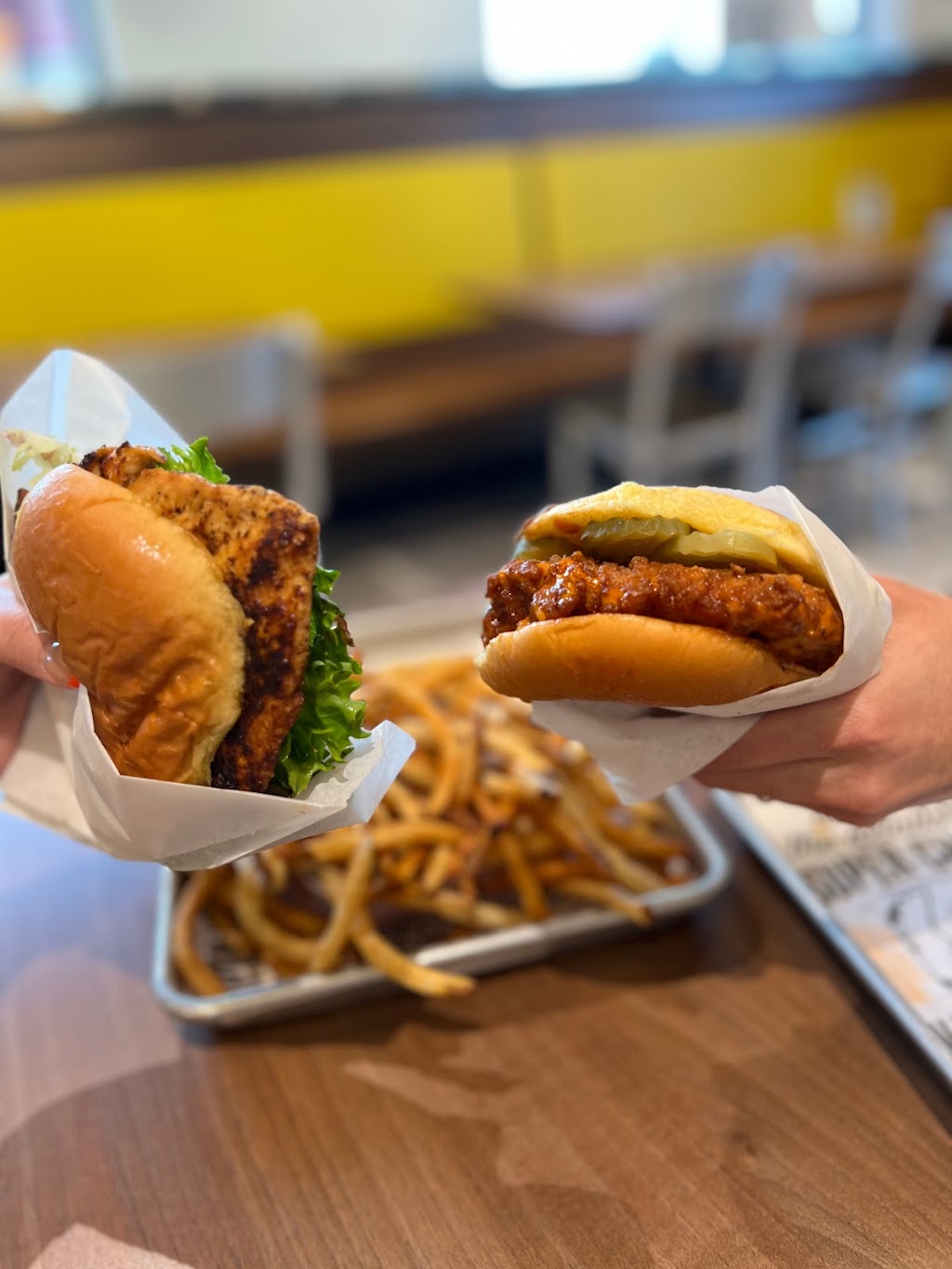 Super Chix | restaurant | 2675 Lakeland Dr, Flowood, MS 39232, USA | 6019142720 OR +1 601-914-2720