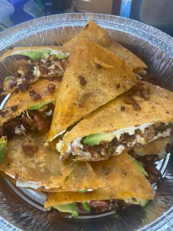 Family Coffee Truck | restaurant | 101 W 135th St, New York, NY 10030, USA | 8327929772 OR +1 832-792-9772