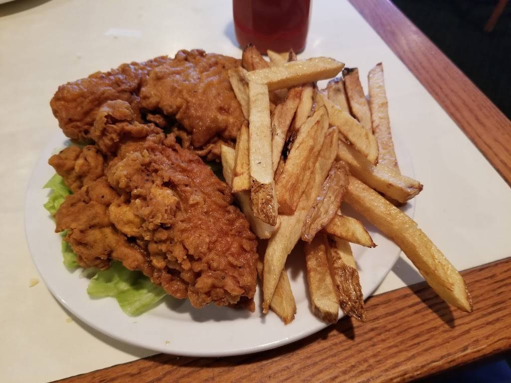 Garramones | Pizza and Italian Restaurant | restaurant | 9168 W Jewell Ave, Lakewood, CO 80232, USA | 3039858711 OR +1 303-985-8711