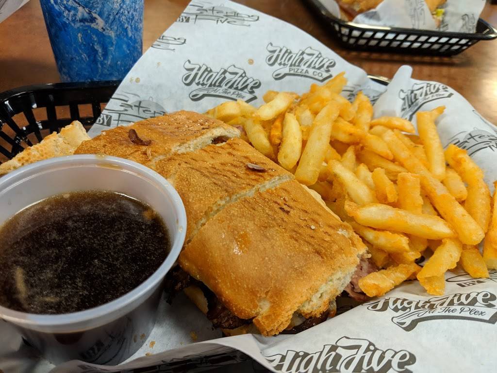 High Five at the Plex | restaurant | 800 Embedded Way, San Jose, CA 95138, USA | 4083655500 OR +1 408-365-5500