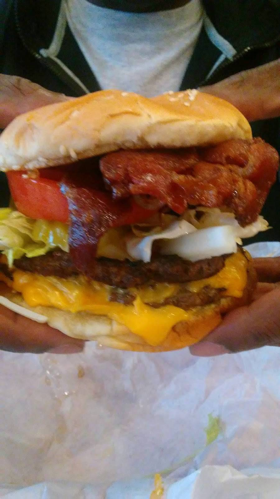 Flame Burger | restaurant | 3302 Auburn Way S, Auburn, WA 98092, USA | 2533974349 OR +1 253-397-4349