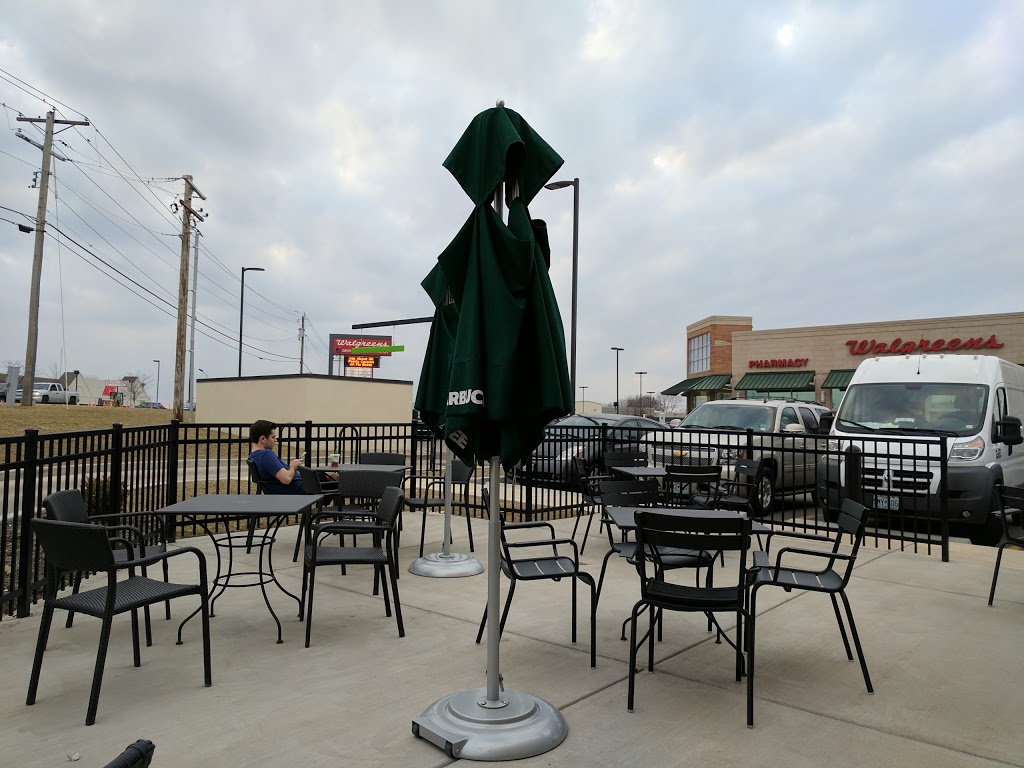 Starbucks | cafe | 10015 Gravois Rd, Affton, MO 63123, USA | 3144132962 OR +1 314-413-2962