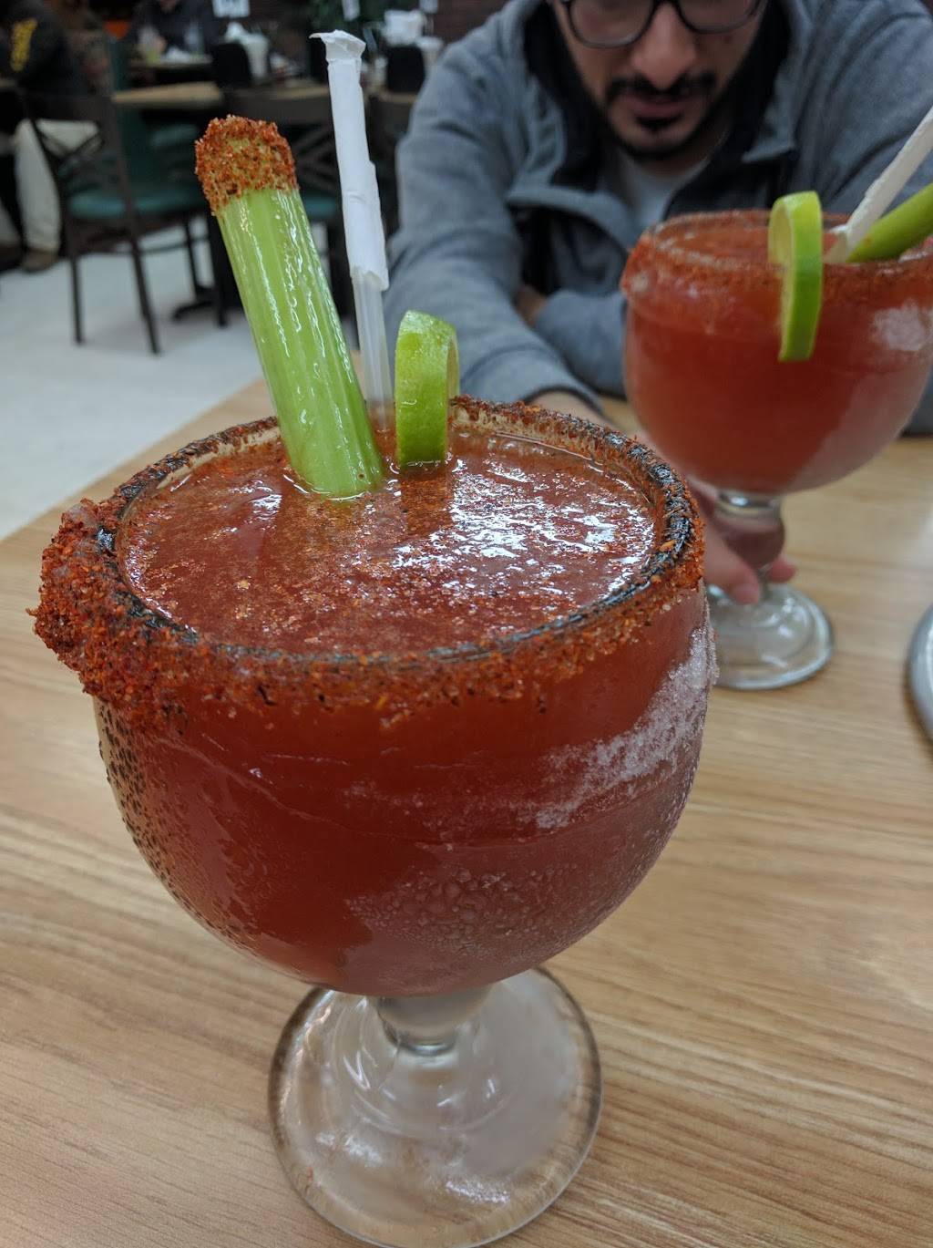 Morena’s Taqueria | restaurant | 2500 Mitchell Rd, Ceres, CA 95307, USA | 2095383015 OR +1 209-538-3015