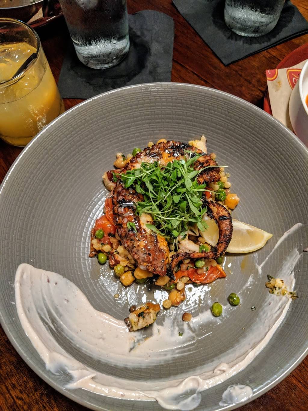 Artesano Vino Tapas Y Mas | restaurant | 1321 Herr Ln #130, Louisville, KY 40222, USA | 5027082196 OR +1 502-708-2196