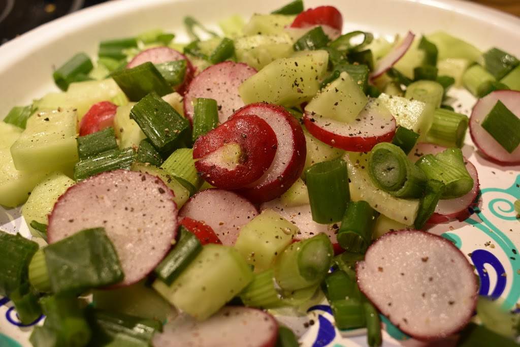 Time Warp Black Hole Bar and Grill | restaurant | 5402 SW 3rd St, Des Moines, IA 50315, USA | 5152189294 OR +1 515-218-9294