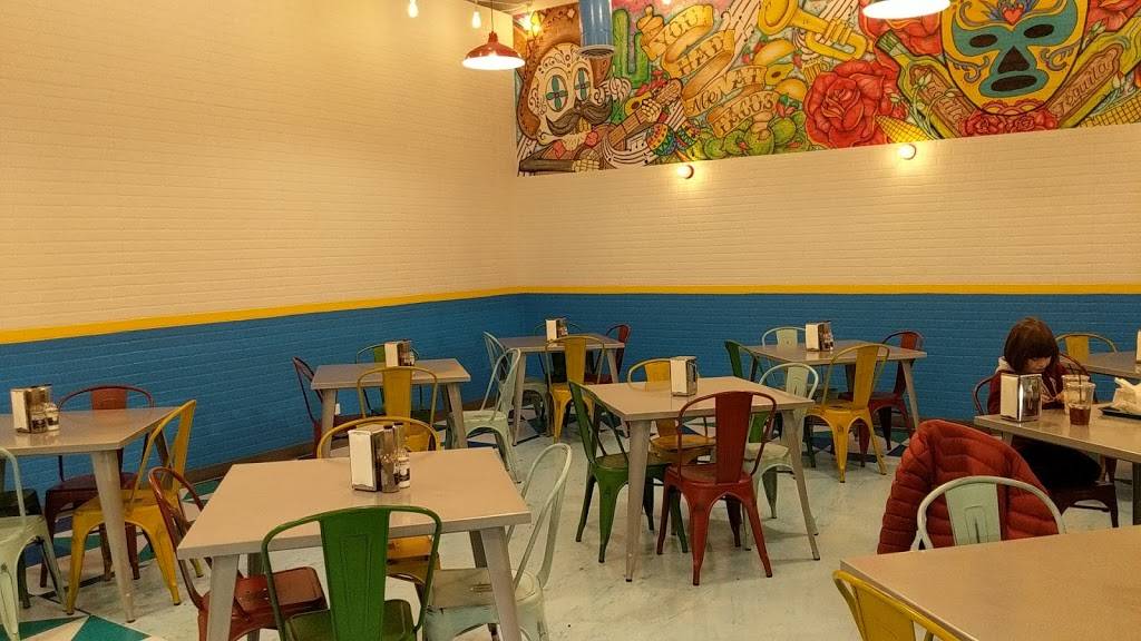 Tacochela | restaurant | 2321 Ogden Ave, Downers Grove, IL 60515, USA | 6304478226 OR +1 630-447-8226