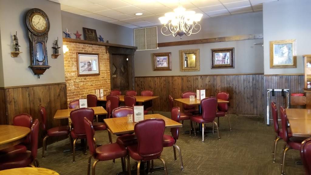 Libertys Restaurant & Lounge | restaurant | 303 W 3rd St, Red Wing, MN 55066, USA | 6513888877 OR +1 651-388-8877