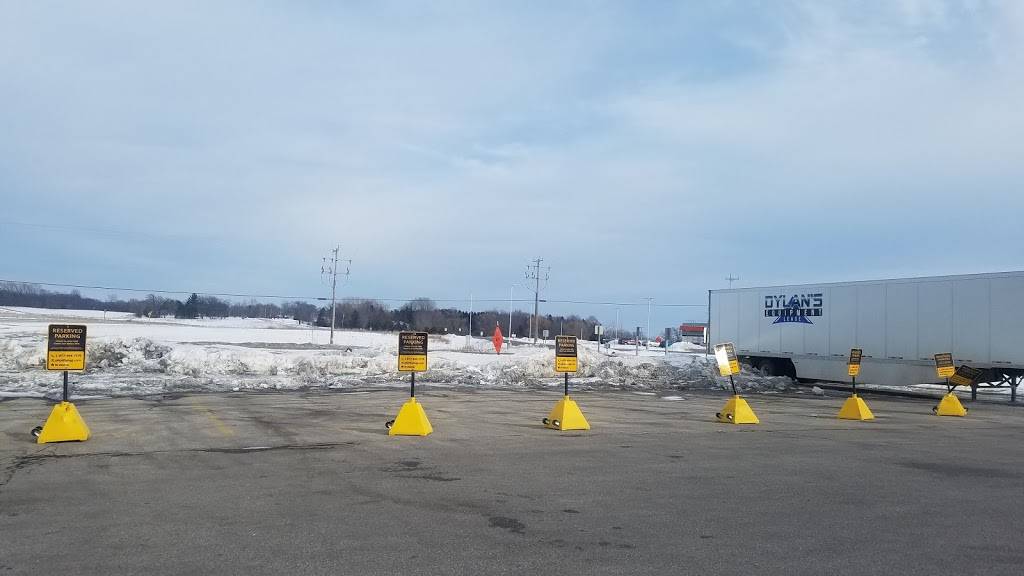 Pilot Travel Center | restaurant | 13712 Northwestern Ave, Franksville, WI 53126, USA | 2628352292 OR +1 262-835-2292