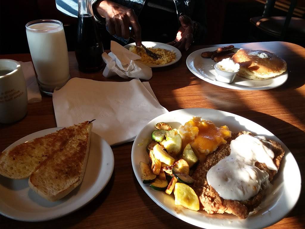 Dennys | restaurant | 7120 S Cockrell Hill Rd, Dallas, TX 75236, USA | 9722964033 OR +1 972-296-4033