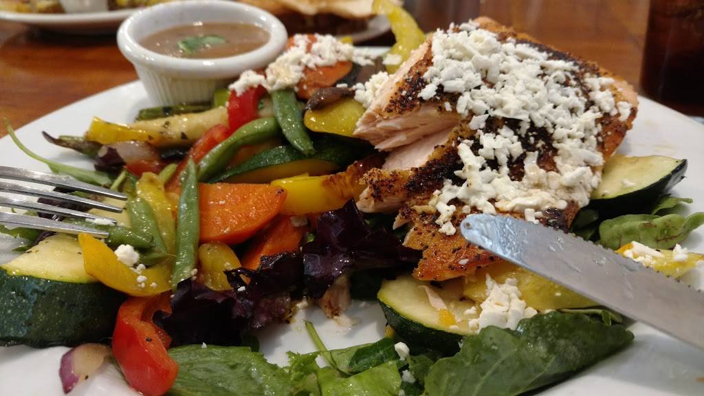 Mesa Cafe & Bar | restaurant | 1972 Cliff Dr, Santa Barbara, CA 93109, USA | 8059665303 OR +1 805-966-5303