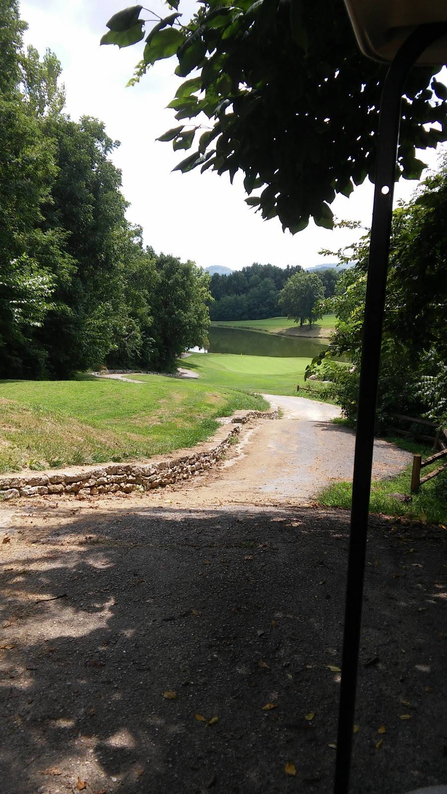 Eagles Bluff Golf Course | restaurant | 16500 MO-79, Clarksville, MO 63336, USA | 5732423309 OR +1 573-242-3309