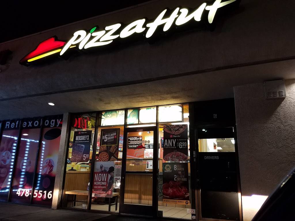 Pizza Hut | meal delivery | 2625 E Tropicana Ave Ste H, Las Vegas, NV 89121, USA | 7024359011 OR +1 702-435-9011