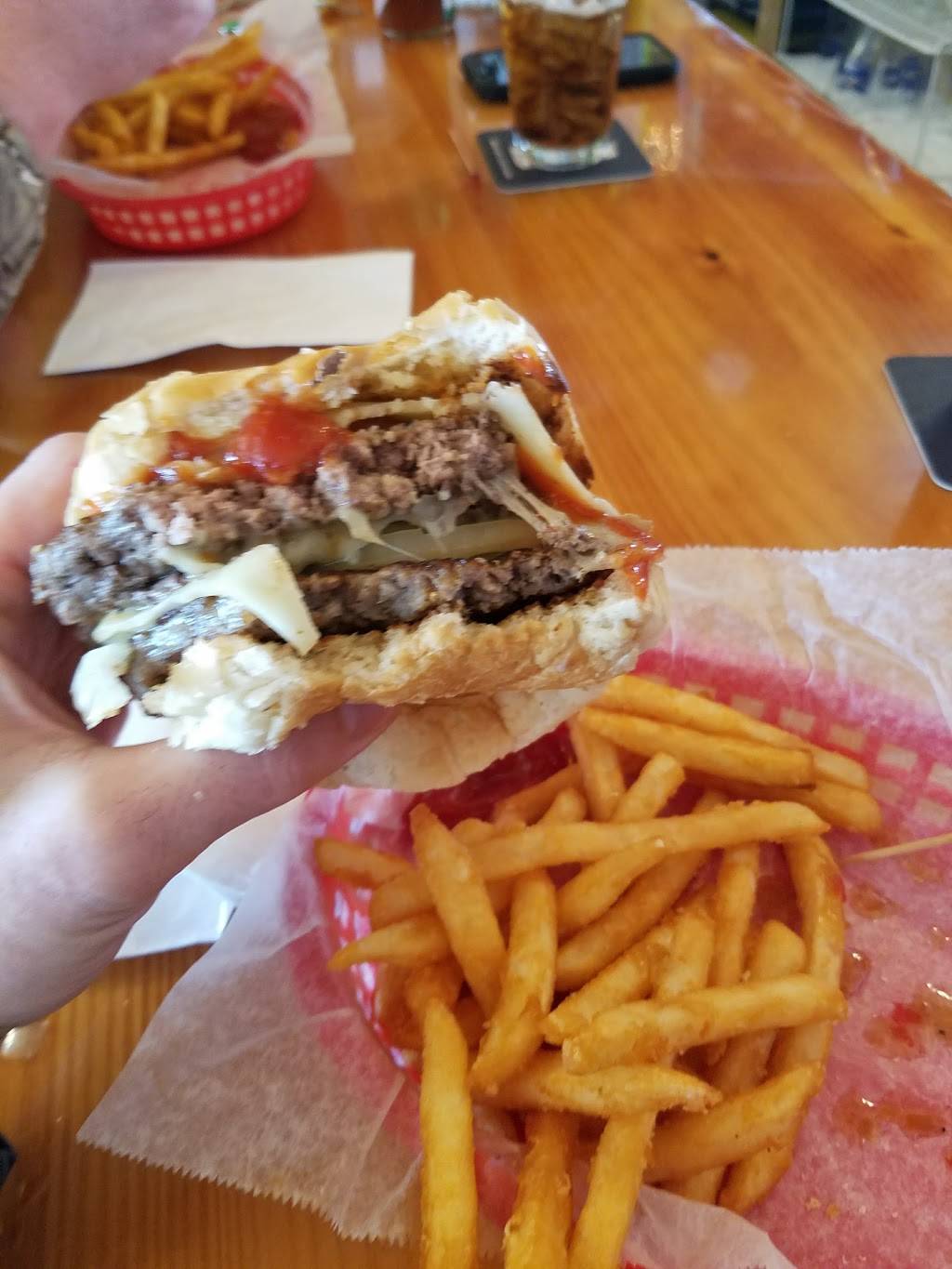 Walleye Lodge | restaurant | N11159 Walleye Rd, Pearson, WI 54462, USA | 7154843333 OR +1 715-484-3333